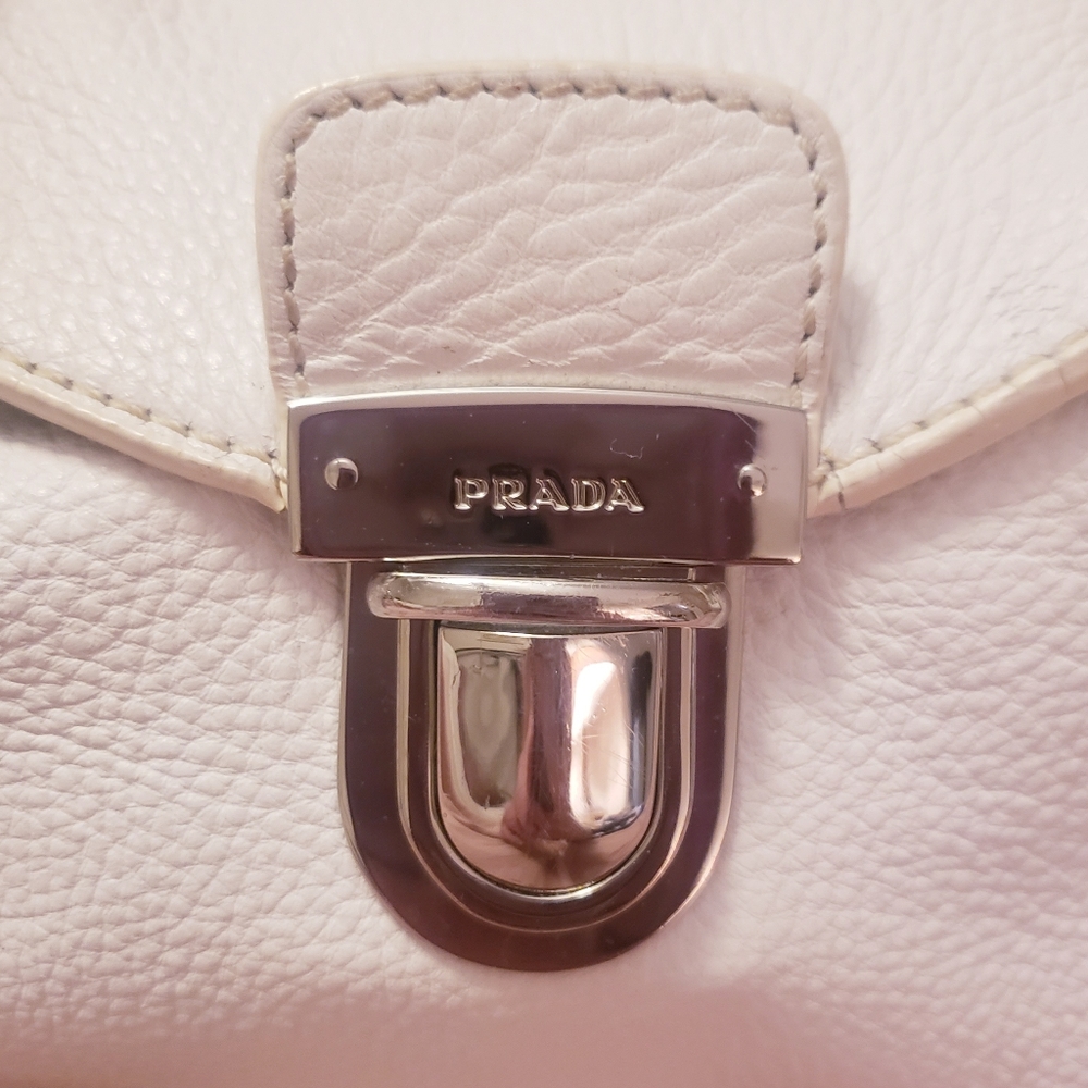 Prada White Leather Handbag - Picture 2 of 8